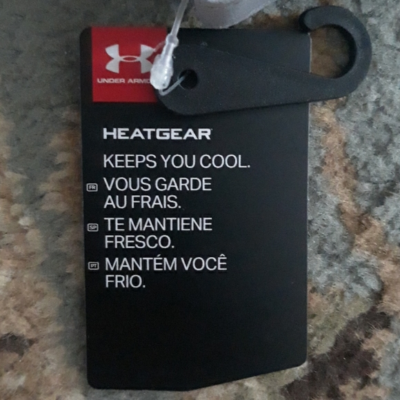 4x*Host Pick* Under Armour HeatGear visor - Picture 5 of 9